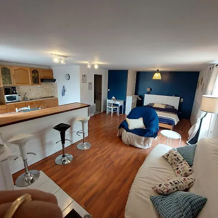 Le Chausey Mont Saint Michel Apartment