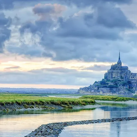 Le Chausey Mont Saint Michel