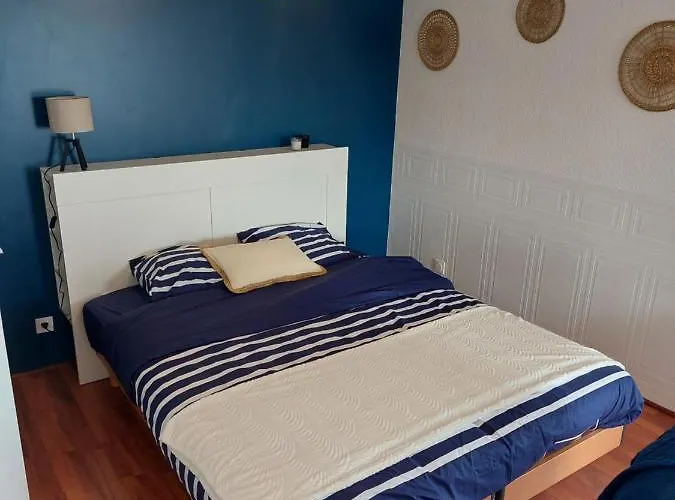 3 Places -mont Saint Michel- Le Chausey * פונטורסון